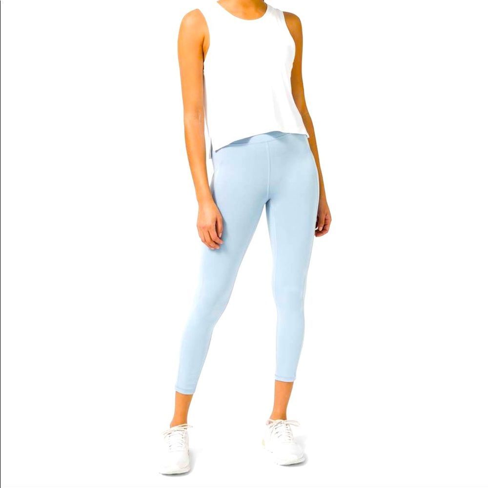 Lululemon Invigorate 25” Leggings, Size 4, Chambray Blue- never worn